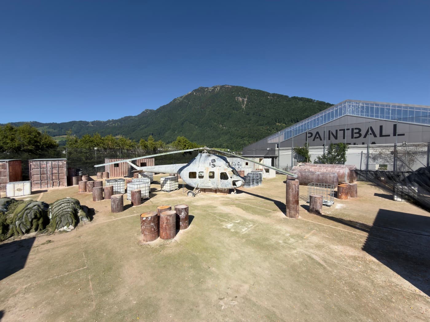 Outdoor-Spielfeld der Paintball Arena
